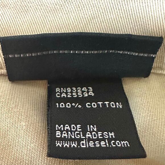 DIESEL Y2K 2000s Khaki Tan Distressed Baggy Cargo Shorts Pockets Men 32 Gorpcore - Picture 8 of 8